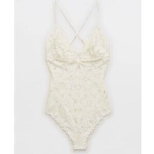 Aerie Lace Bodysuit in Cream